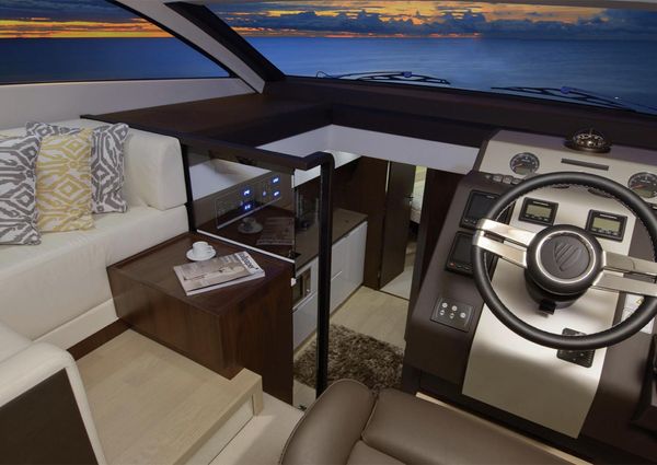 Fairline SQUADRON-50 image