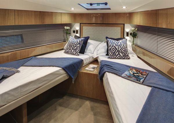 Fairline SQUADRON-50 image