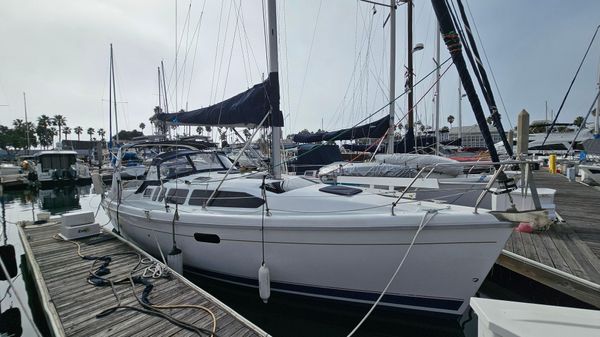 Hunter 340 Sloop 