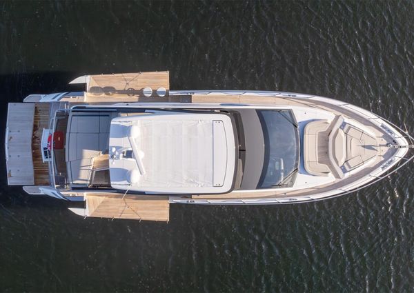 Fairline SQUADRON-58 image