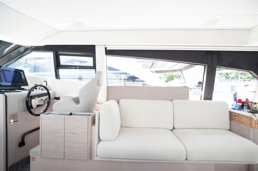 Ferretti Yachts 500 image