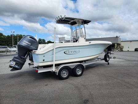 Robalo R200-CENTER-CONSOLE image