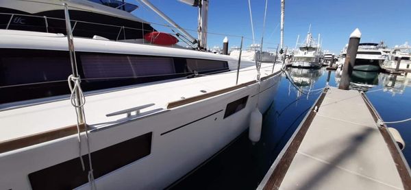 Beneteau Sense 55 image