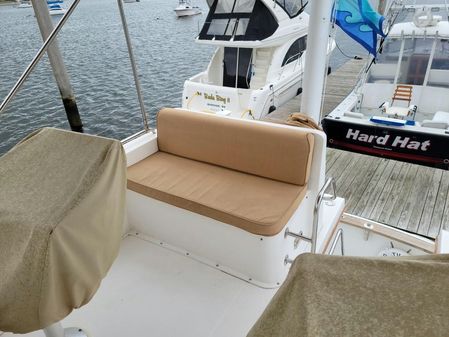 Sabre 36' Flybridge Sedan image