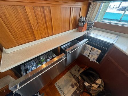 Jefferson Pilothouse 52 SE image