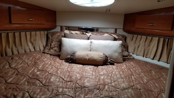 2005 Carver 444 MY Michigan City, Indiana - Bay Marine