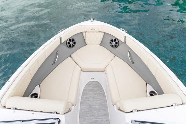 Regal 2000-ES-BOWRIDER image