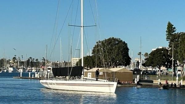 Custom 100' Sailing Yacht