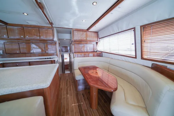 Bertram 510 Convertible image