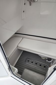 Sportsman OPEN-302-CENTER-CONSOLE image