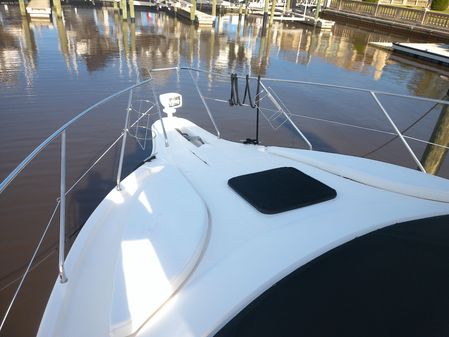 Silverton 330 Sport Bridge image