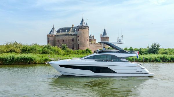 Fairline Squadron 58 image