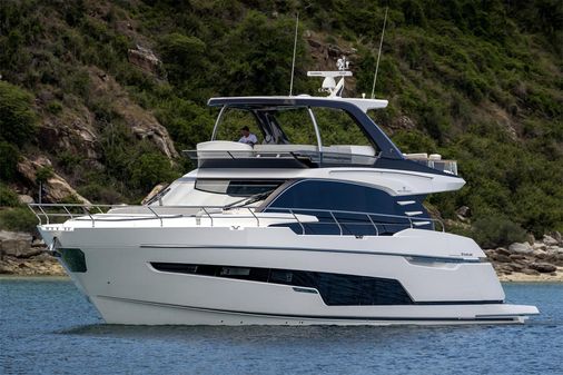 Fairline SQUADRON-68 image