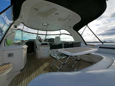 Sea Ray Sundancer 52 image