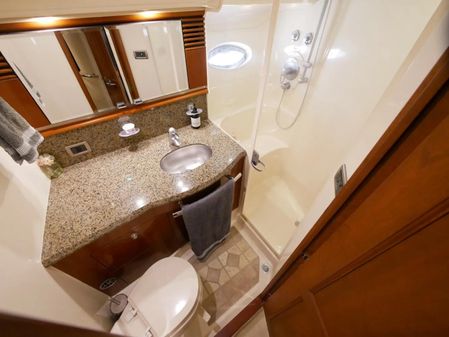 Sea Ray Sundancer 52 image