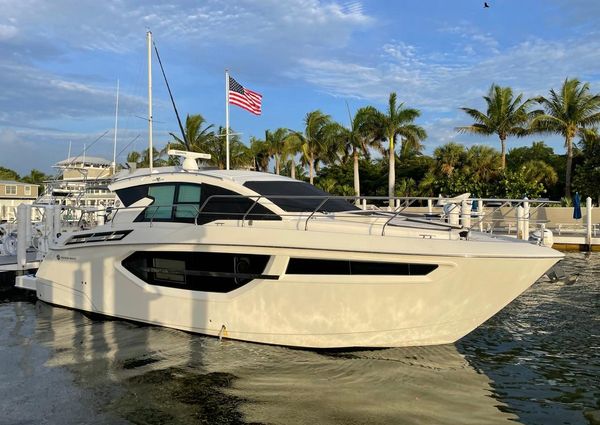 Cruisers Yachts 42 Cantius image