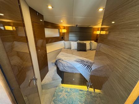 Cruisers Yachts 42 Cantius image