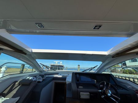 Cruisers Yachts 42 Cantius image