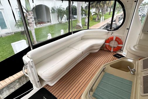 Sea Ray 390 Motor Yacht image