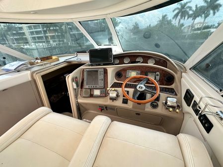 Sea Ray 390 Motor Yacht image