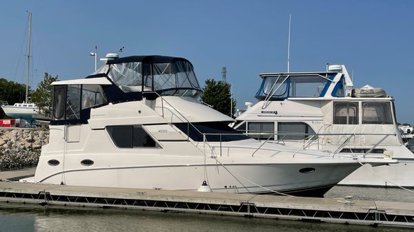 Silverton 352 Motor Yacht