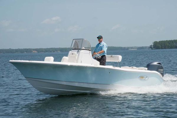 Sea Hunt Ultra 196 - main image