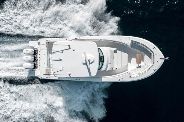 Bertram 39 CC - main image
