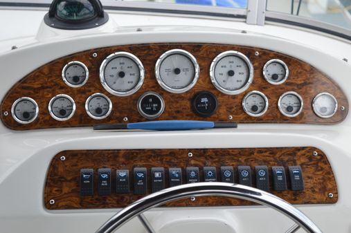 Bayliner 3788 image