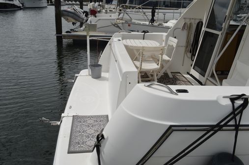 Bayliner 3788 image