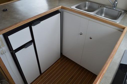 Bayliner 3788 image