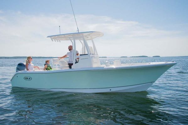 Sea Hunt Ultra 225 - main image
