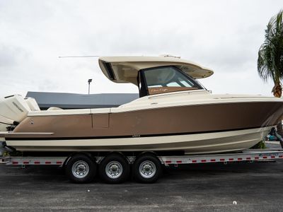 2024 Chris-Craft32 Calypso