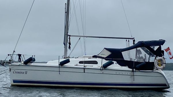Hunter 27