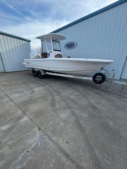 Robalo 246-CAYMAN image