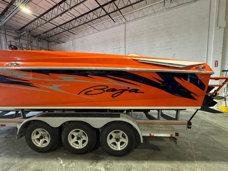 Baja 35 Outlaw image