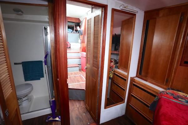 Sea-ray 440-AFT-CABIN image