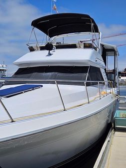 Sea-ray 440-AFT-CABIN image