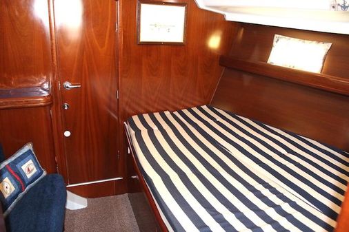 Beneteau OCEANIS-411-CELEBRATION image