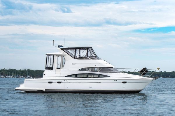 Carver 444 Cockpit Motor Yacht - main image