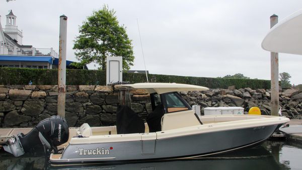 Chris-Craft Catalina 30 