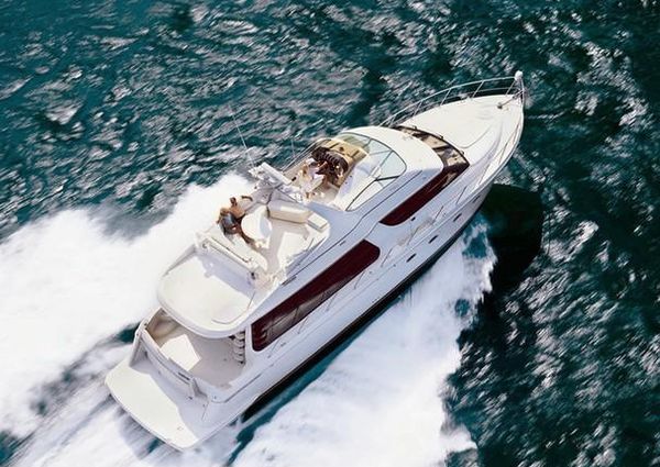 Carver 570-VOYAGER-PILOTHOUSE image