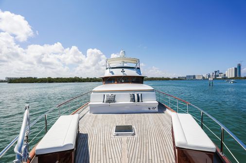 Burger Motor Yacht image