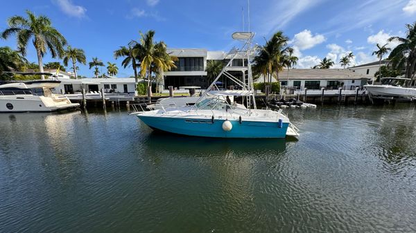 Chris-Craft 333 Commander 