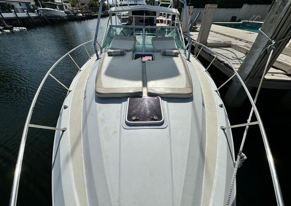 Chris-craft 333-COMMANDER image