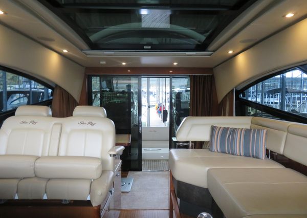 Sea Ray 470 Sundancer image