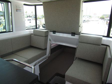 Axopar 37XC CROSS CABIN image