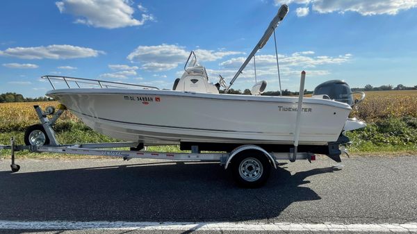 Tidewater 196 CC Adventure