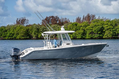 Cobia 301 Center Console image