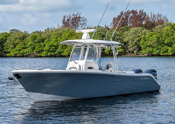 Cobia 301-CENTER-CONSOLE image