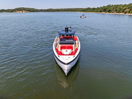 Vanquish Yachts VQ 40 image